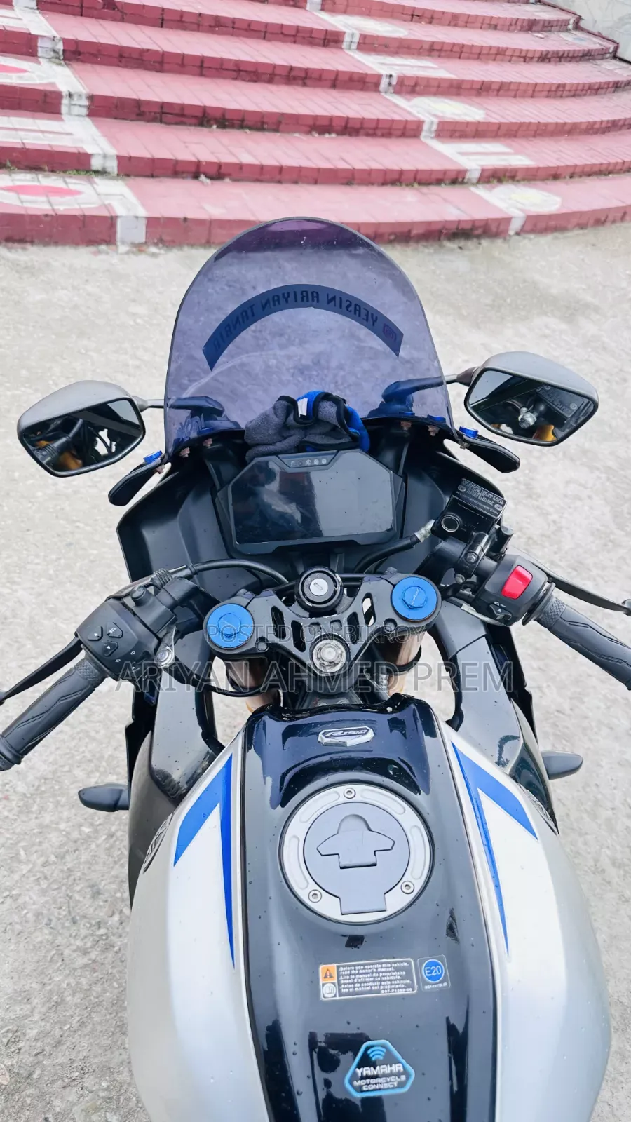 New Yamaha R1 2026 Black