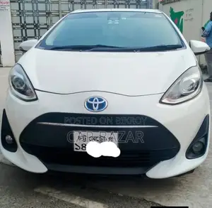 Toyota Aqua 2017 White