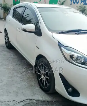 Toyota Aqua 2017 White