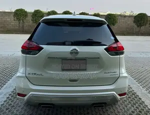 Nissan X-Trail 2.0 Hybrid All-Wheel Drive 2019 White