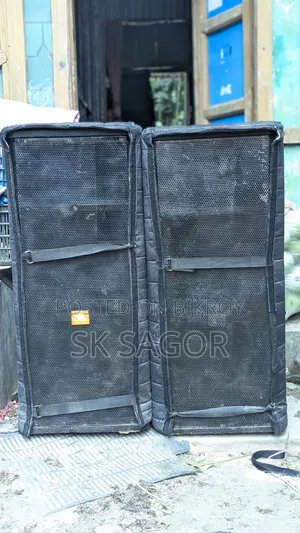 Emergency Sale: JBL, 12" 2 speakers in one box, 3-inch coil