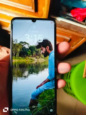Vivo Y04 64 GB Blue