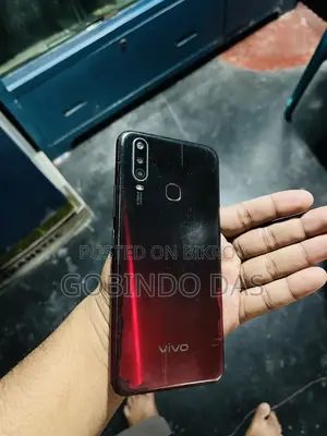 Vivo Y12 64 GB