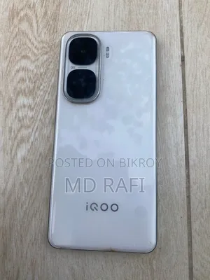 iQOO 256 GB White