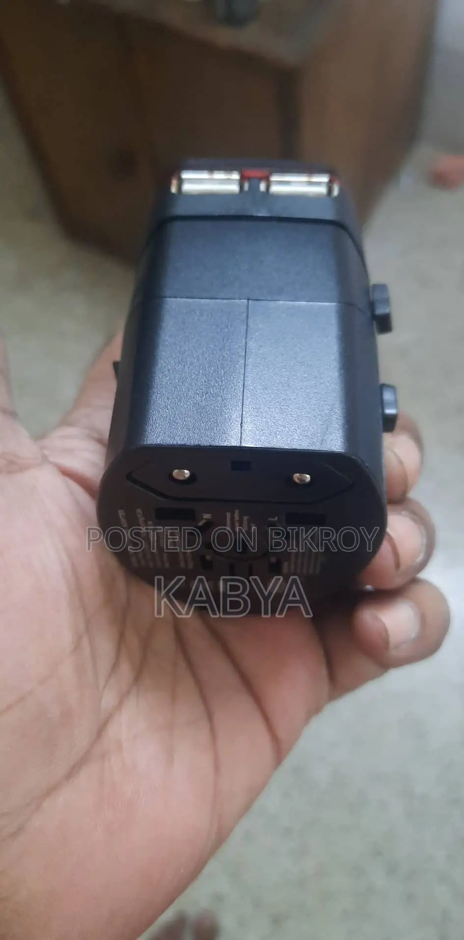 ইউনিভার্সাল প্লাগ পাওয়ার অ্যাডাপ্টার চার্জার Swa2 ট্রাভেল এসি