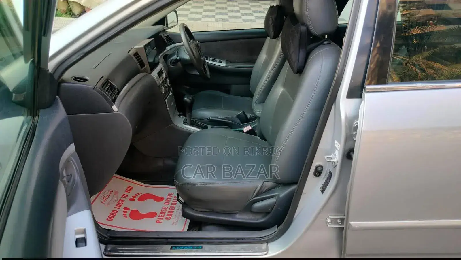 Toyota Corolla Sedan 2004 Silver