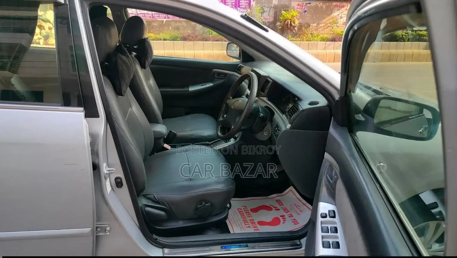 Toyota Corolla Sedan 2004 Silver