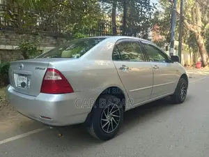 Toyota Corolla Sedan Automatic 2005 Silver
