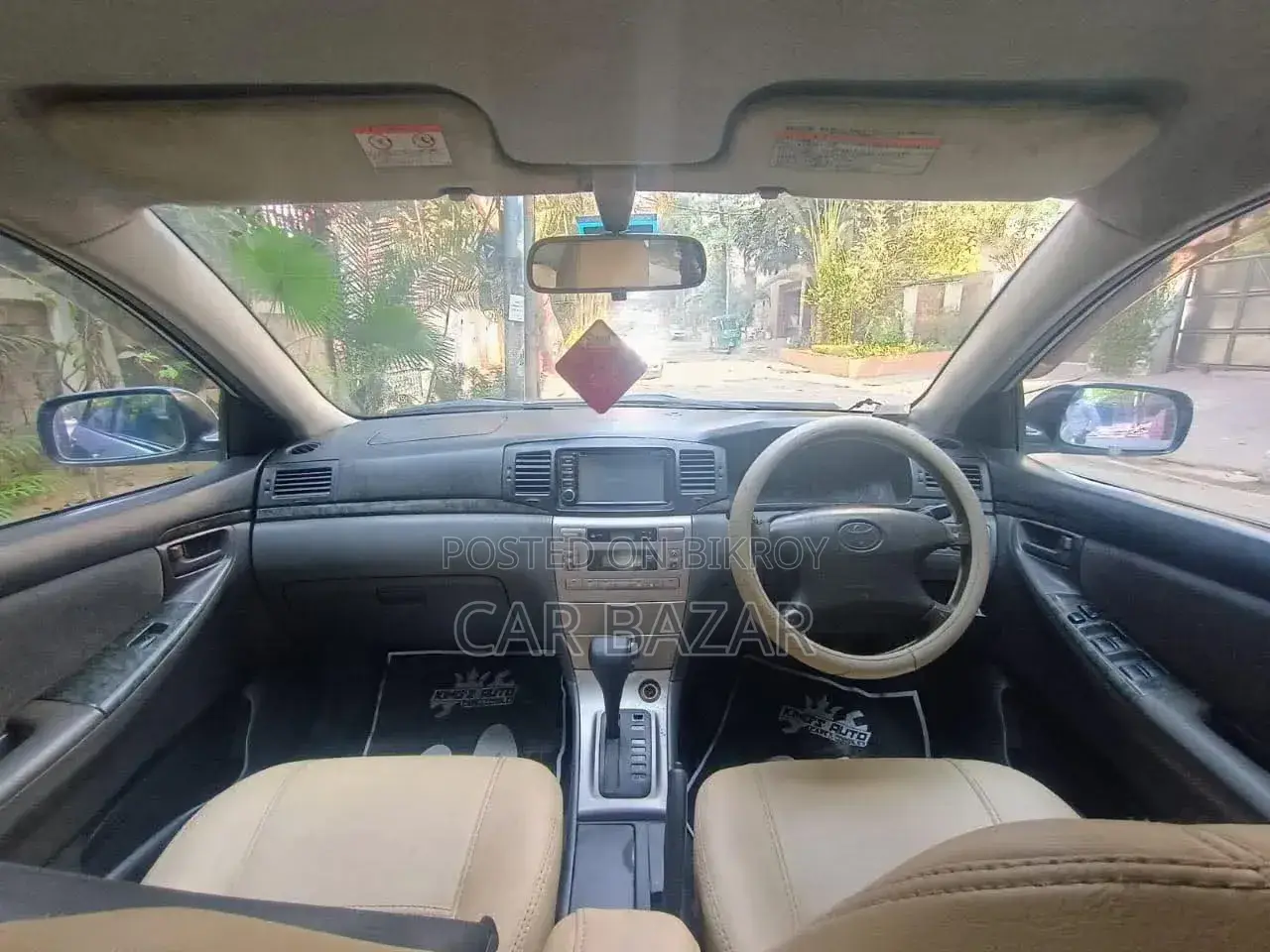 Toyota Corolla Sedan Automatic 2005 Silver