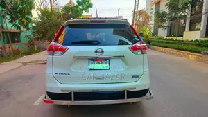 Nissan X-Trail 2.0 Hybrid FWD 2016 Pearl