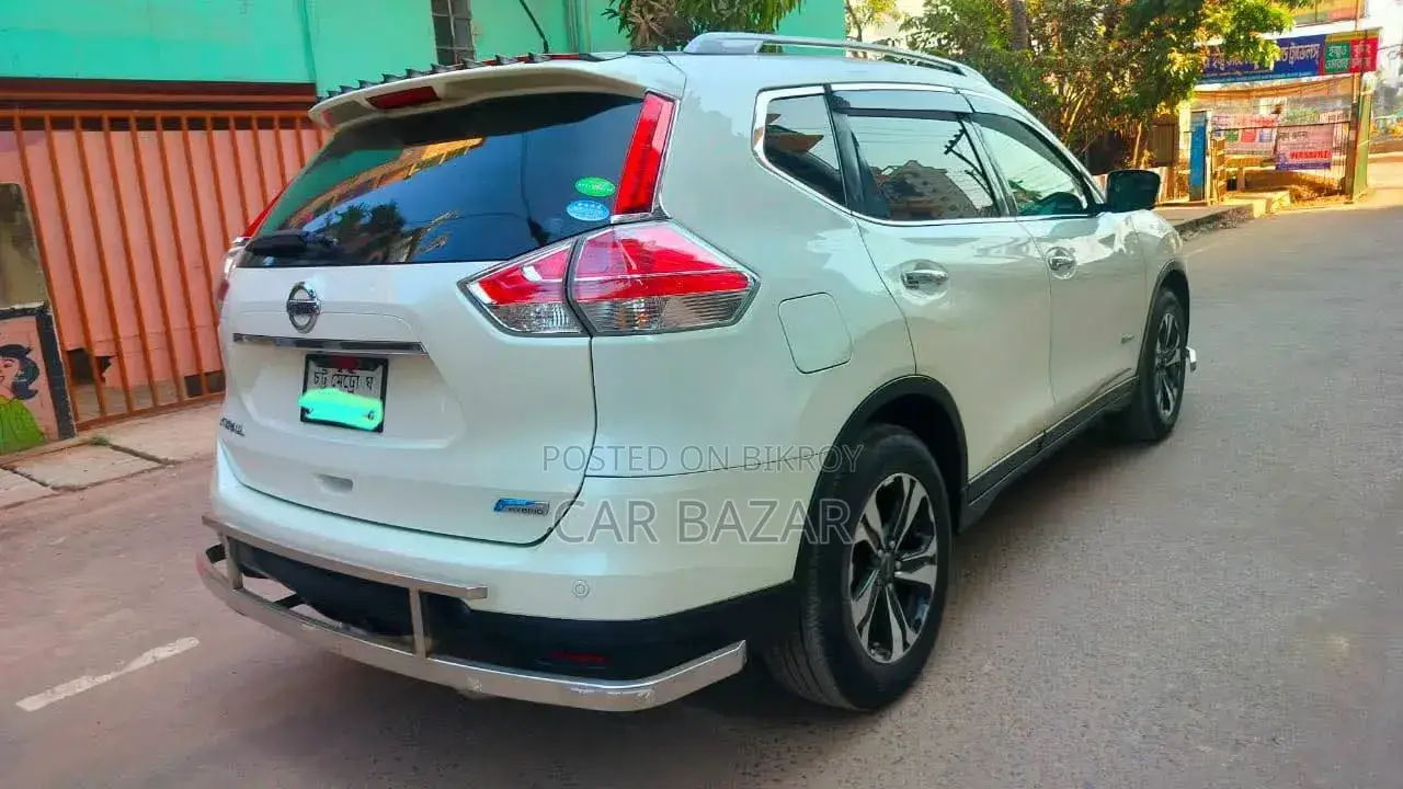 Nissan X-Trail 2.0 Hybrid FWD 2016 Pearl