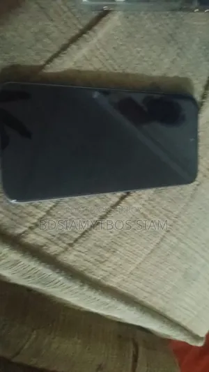 নতুন টেকনো পোভা ৭ প্রো ৫জি ২৫৬ জিবি ব্ল্যাক