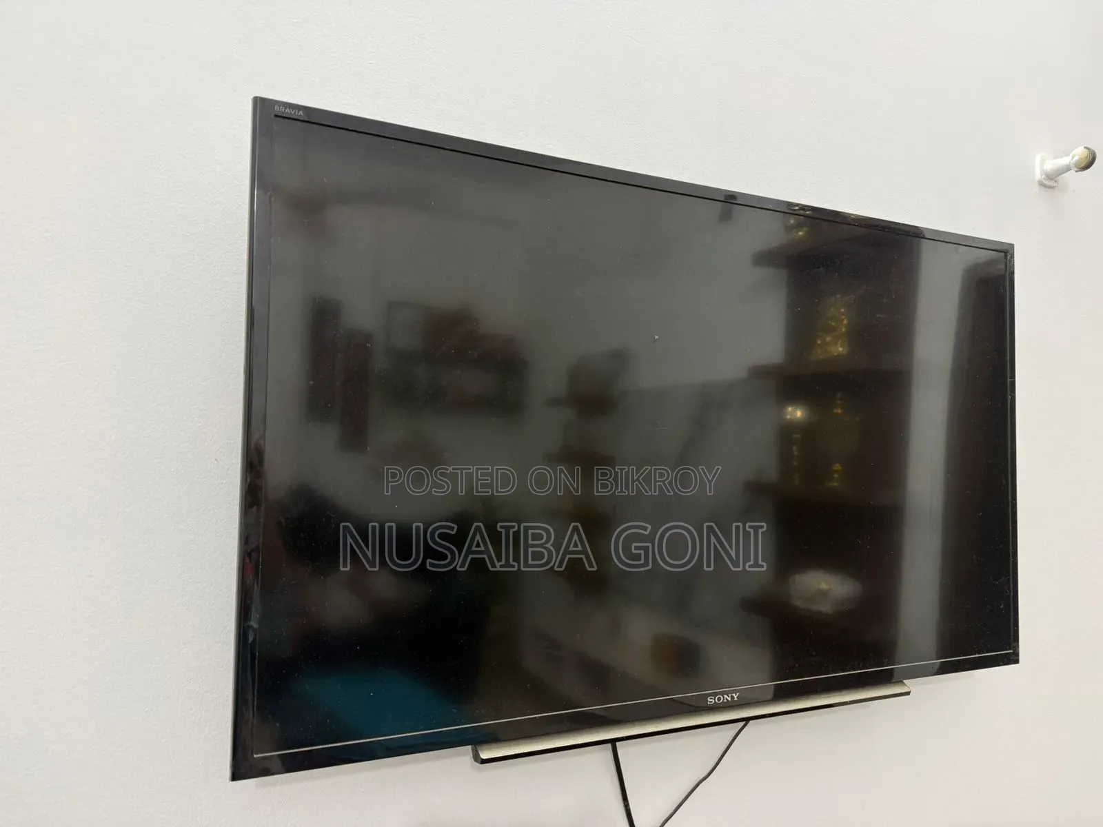 Sony Brand 40-inch TV