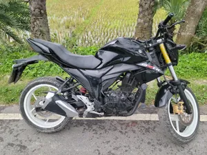 Suzuki Gixxer Monotone 2018 Black