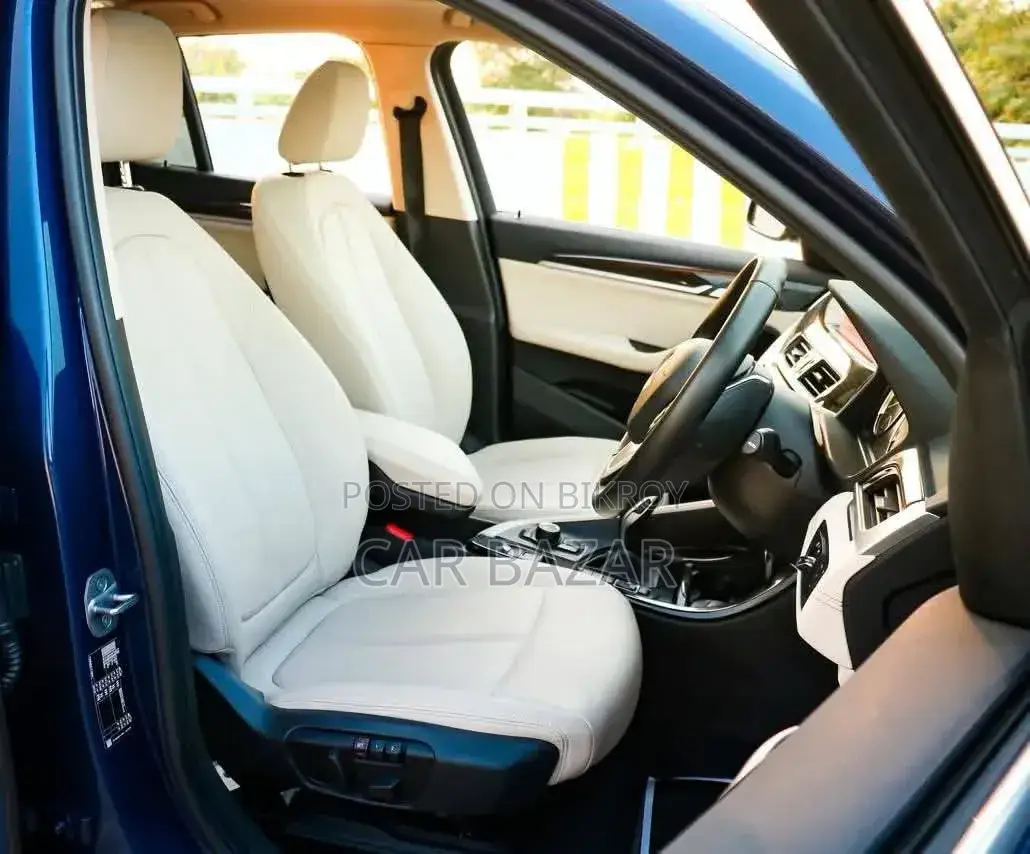 BMW X1 ২০২২ নীল