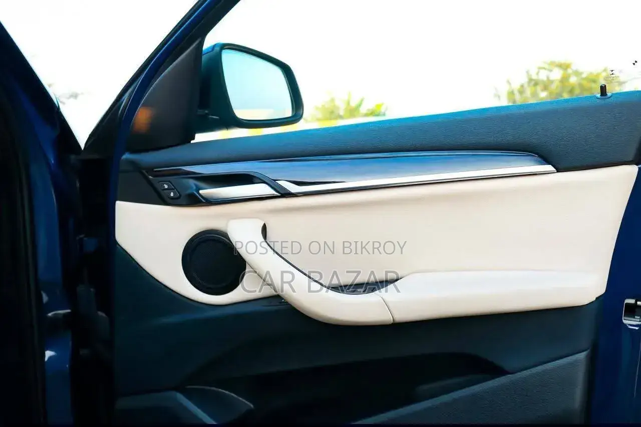 BMW X1 ২০২২ নীল