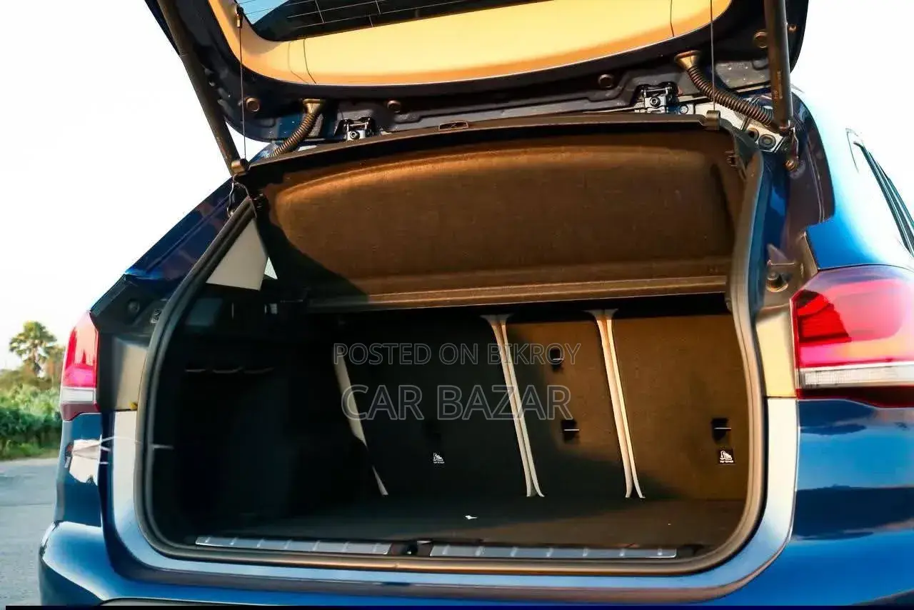 BMW X1 ২০২২ নীল