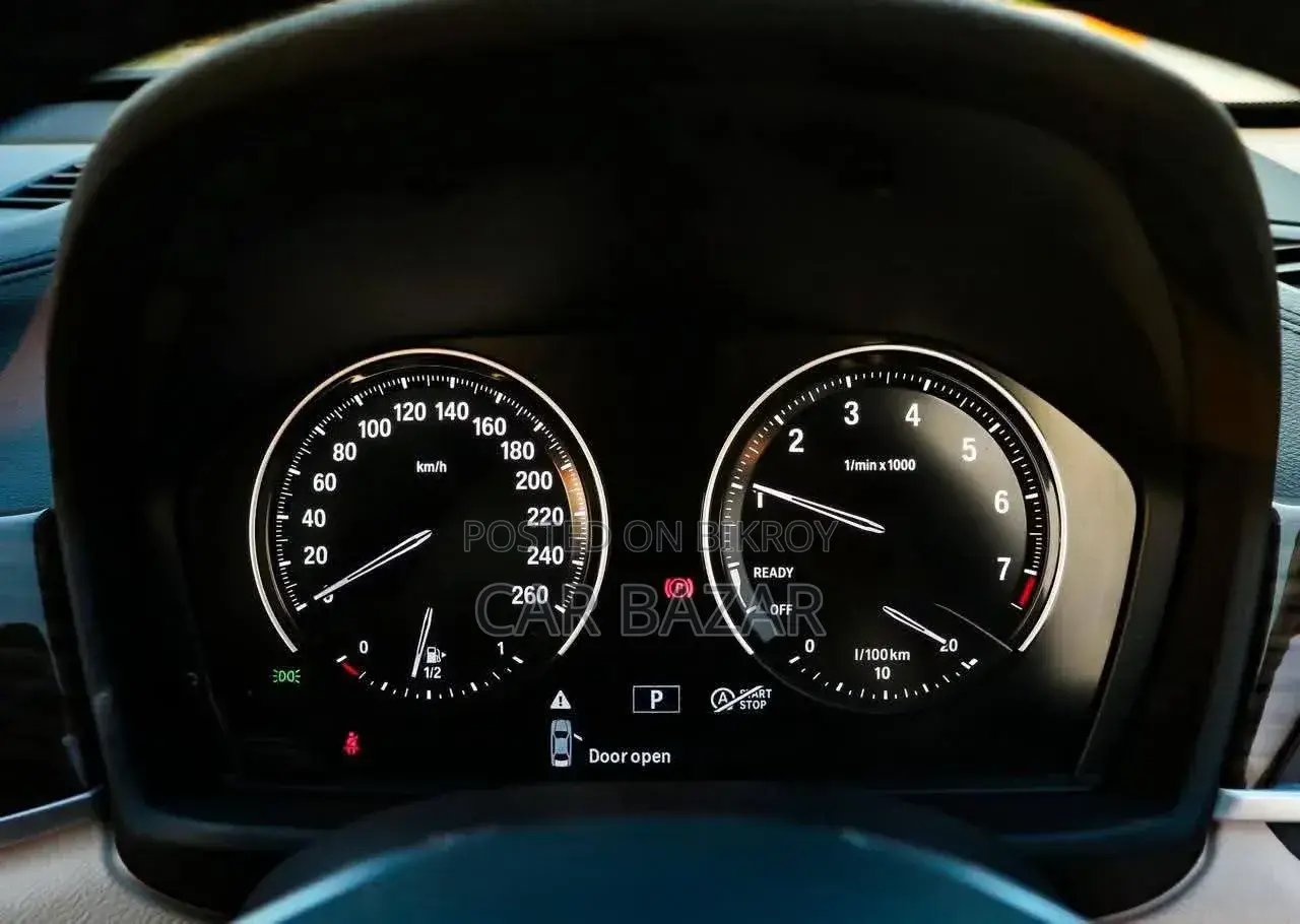 BMW X1 ২০২২ নীল