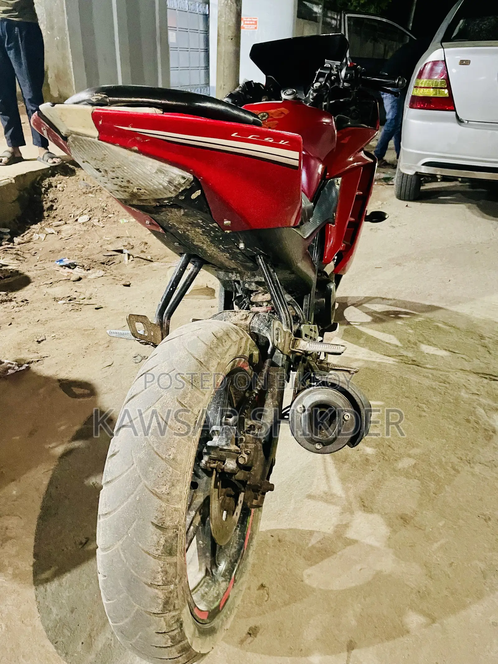 Yamaha YZF-R 2012 Red