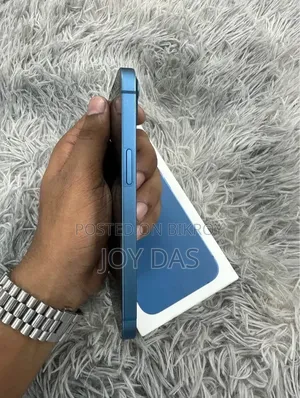 New Apple iPhone 13 128 GB Blue