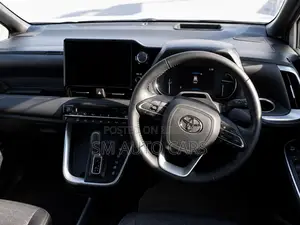 Toyota Noah 2023 Pearl