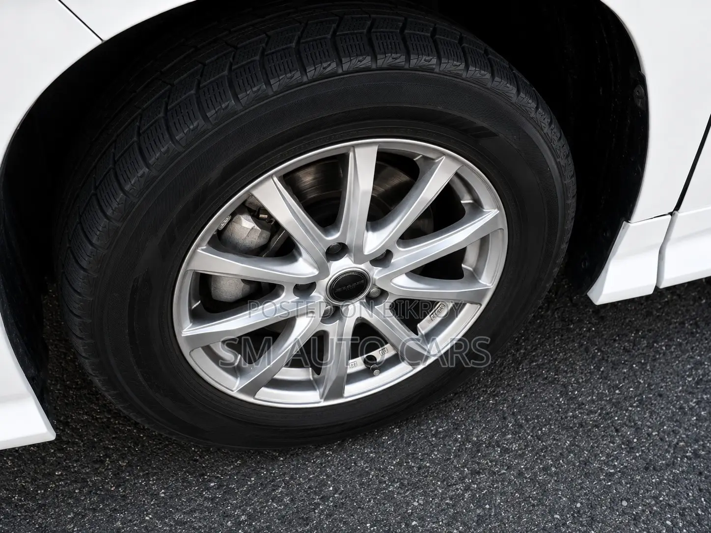 Toyota Noah 2023 Pearl