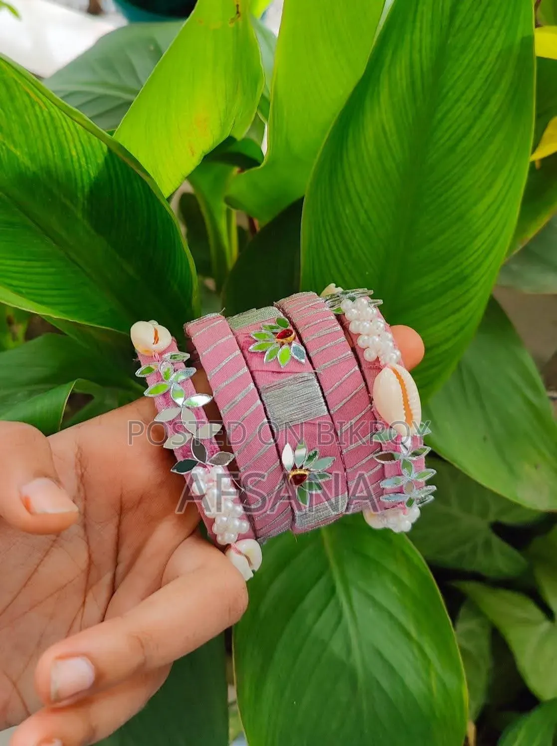Handmade Churi