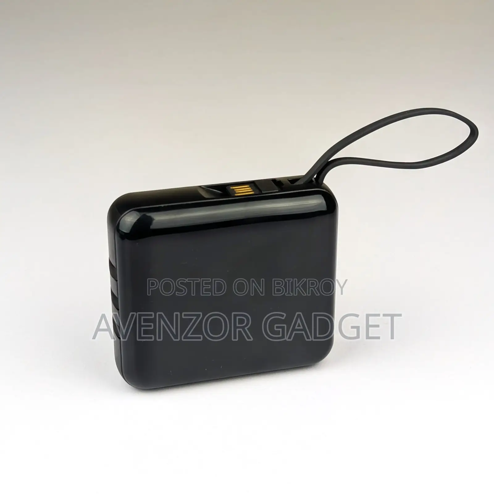 Smart Fast Charge Power Bank (10000mah, Multi Cable Built-In)