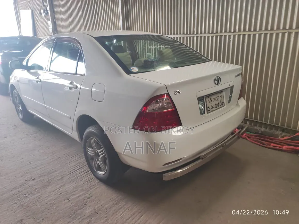 Toyota Corolla 2005 White