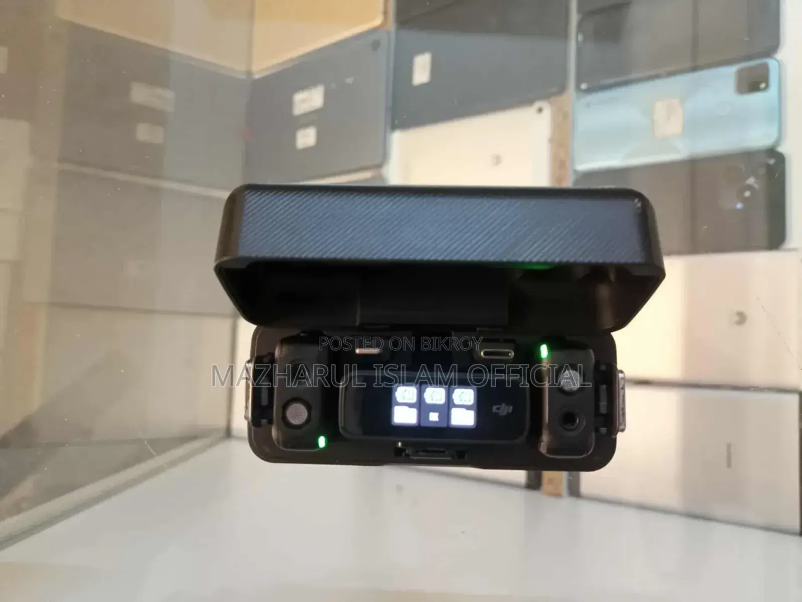 ডিজিআই মাইক প্রফেশনাল | ২ ট্রান্সমিটার + ১ রিসিভার | সম্পূর্ণ ওয়্যারলেস মাইক সেট