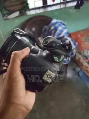 1200D Camera
