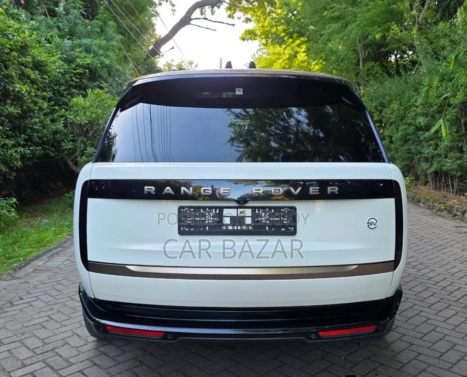 New Land Rover Range Rover Vogue 2024 White