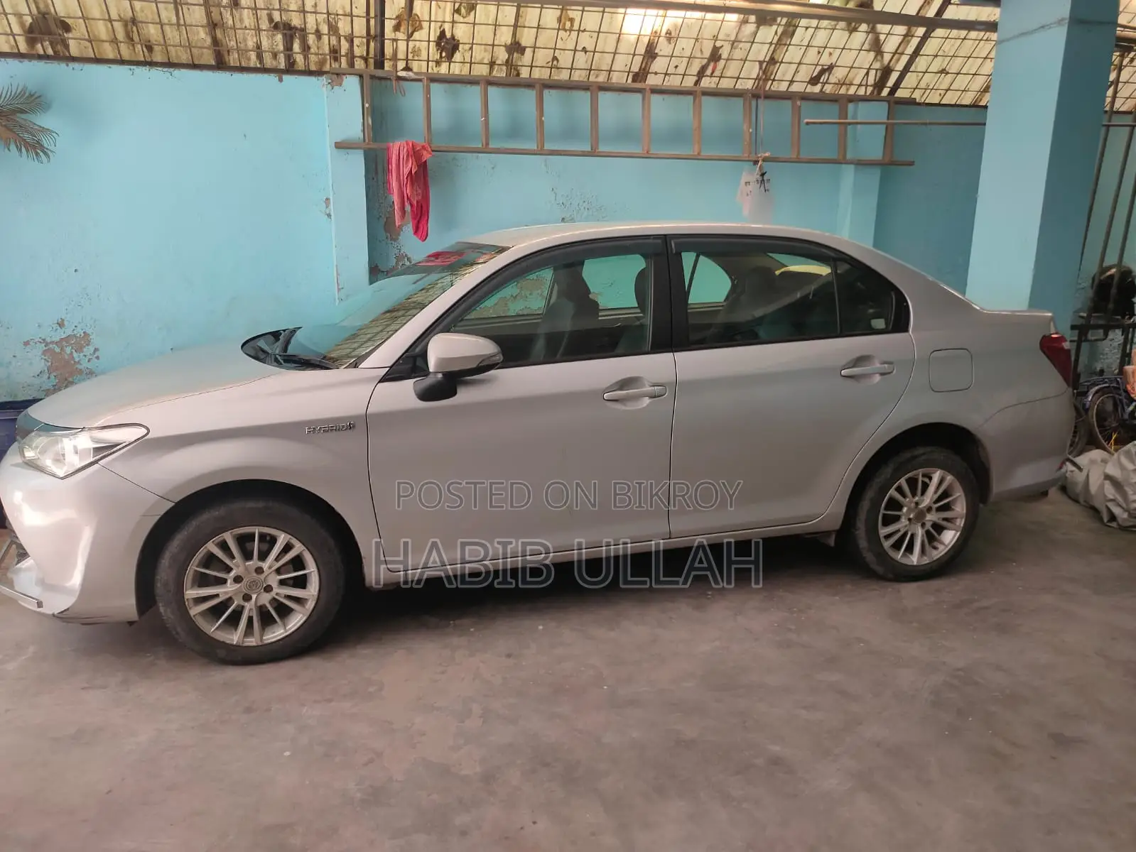 টয়োটা এক্সিও ২০১৫ সিলভার
