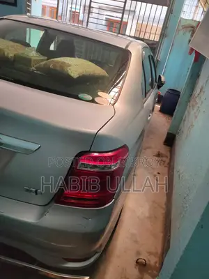 টয়োটা এক্সিও ২০১৫ সিলভার