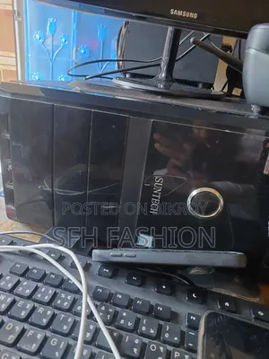 Desktop Computer Samsung AiO 24 4GB Intel Core I3 HDD 500GB