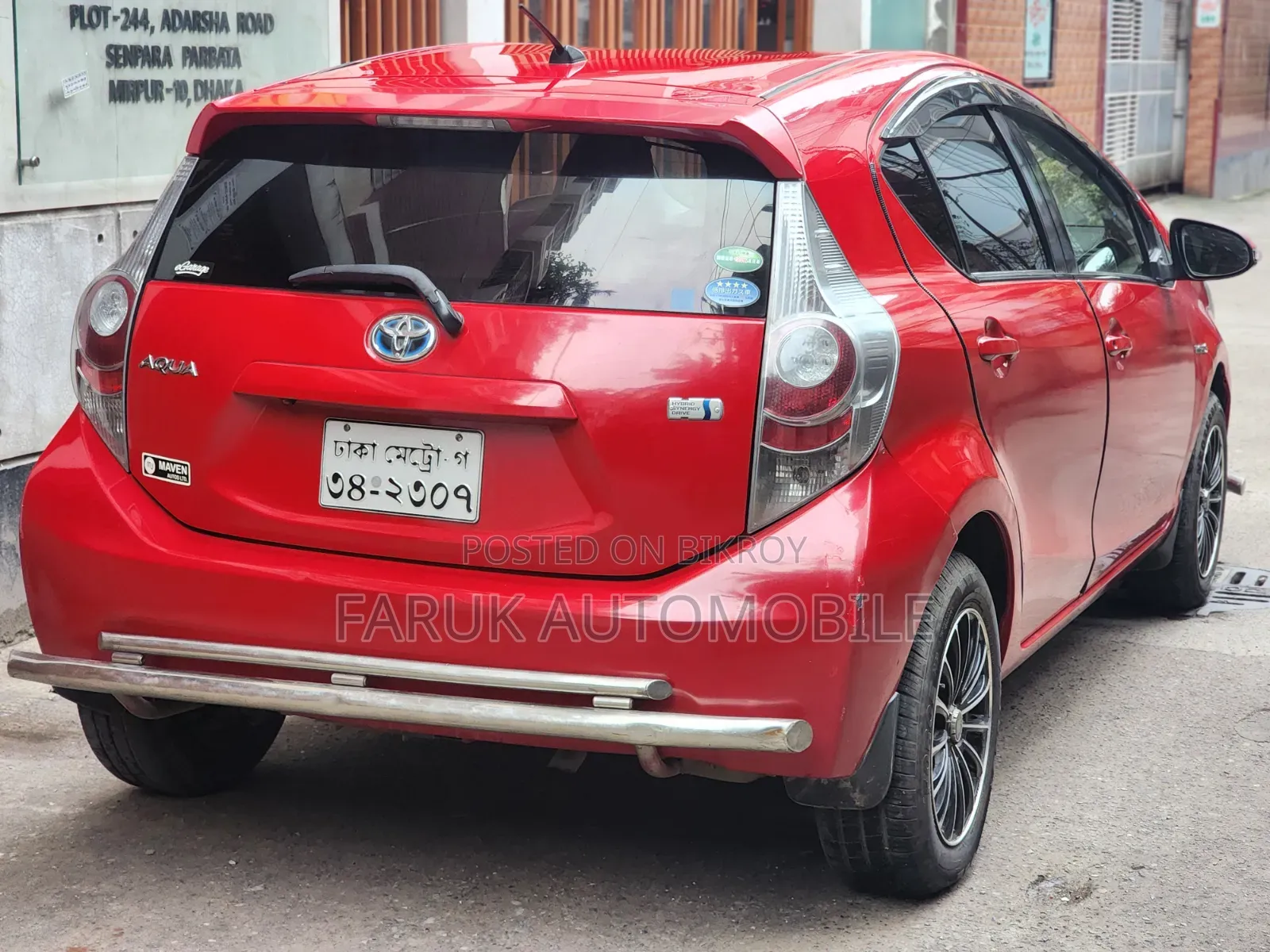 Toyota Aqua 2012 Red