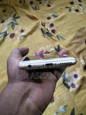 Apple iPhone 6s 64 GB Gray