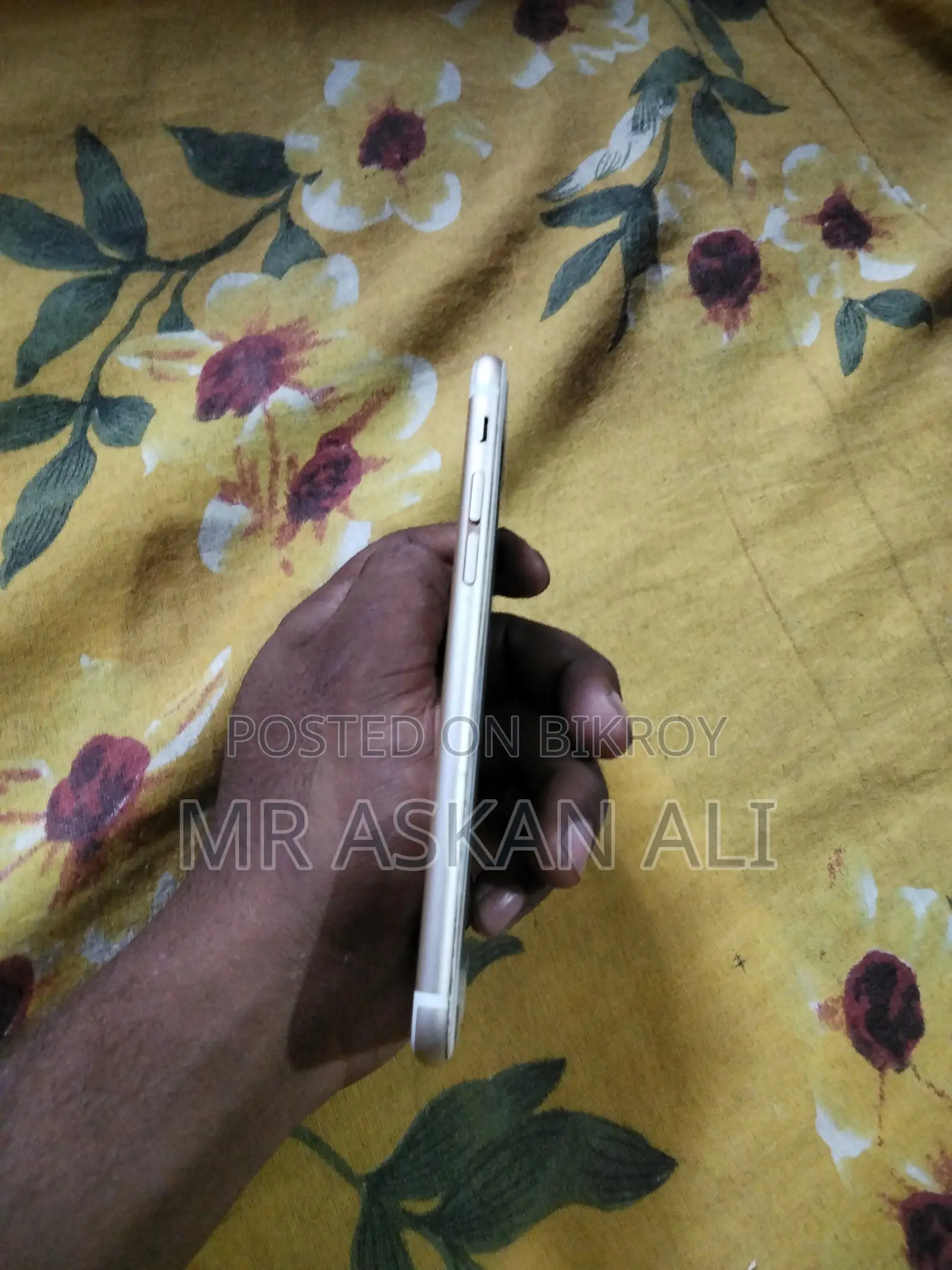 Apple iPhone 6s 64 GB Gray