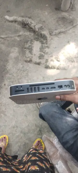 Desktop Computer Apple Mac Mini 16GB Intel Core 5 SSHD+SSD 1T
