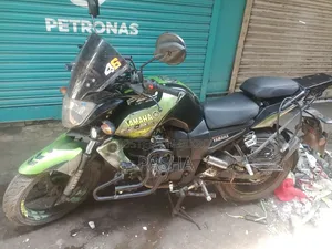Yamaha FZ 2010 Black