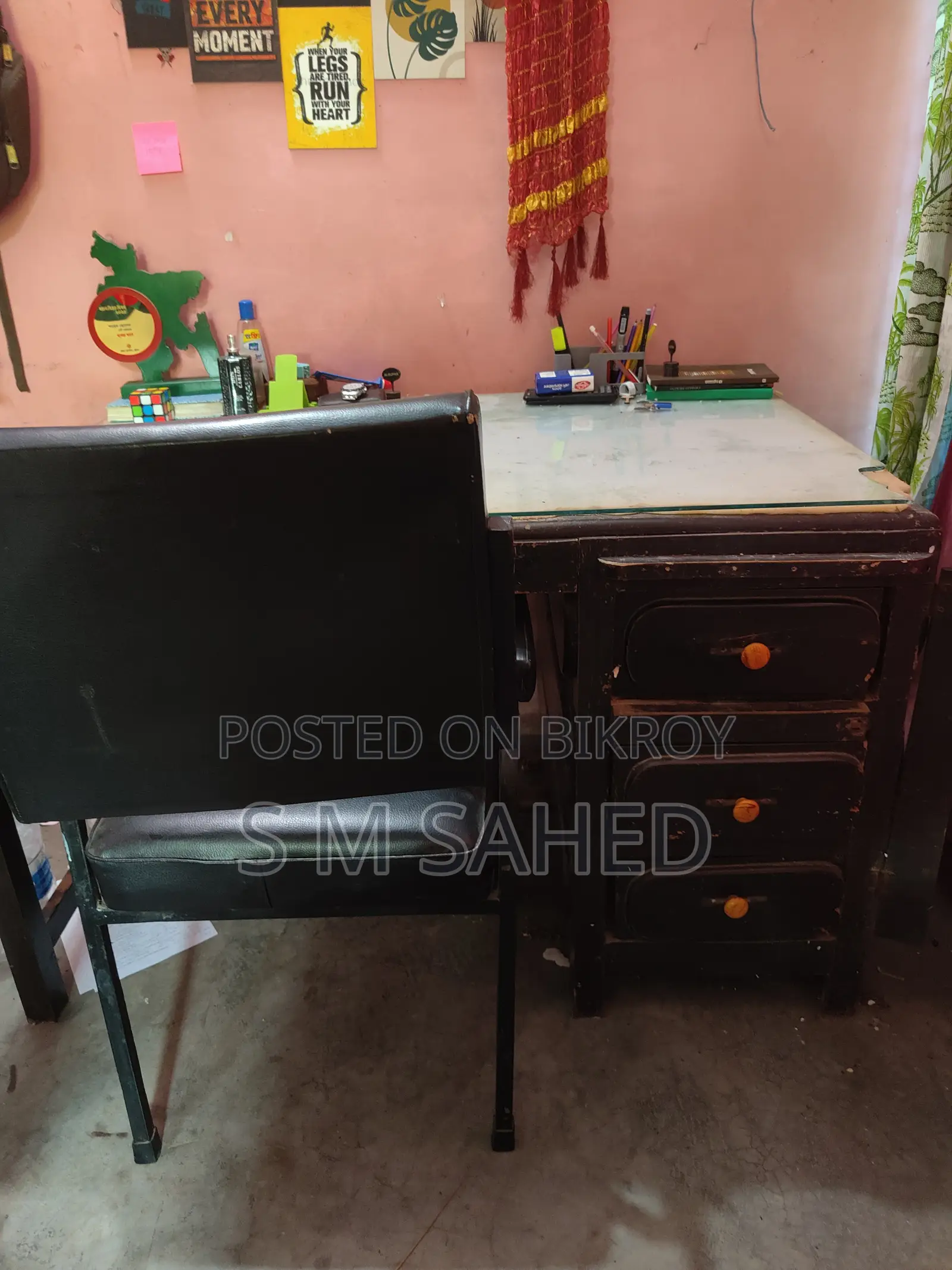 হাই কোয়ালিটি স্টাডি টেবিল