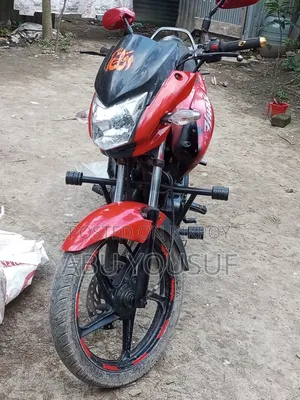 হিরো হোন্ডা হাংক ২০১৫ রেড