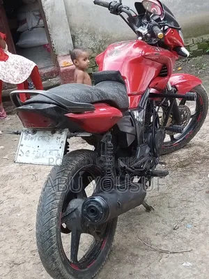 হিরো হোন্ডা হাংক ২০১৫ রেড