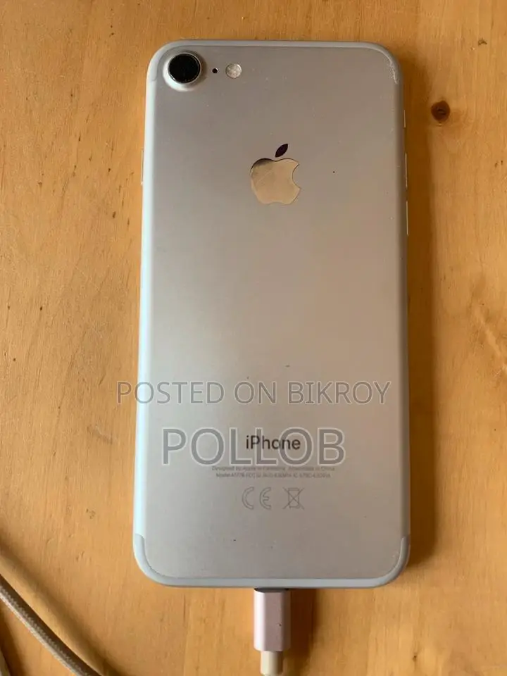 Apple iPhone 7 32 GB Silver