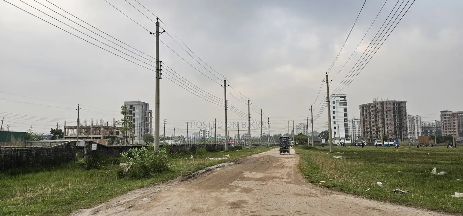 Sector 17/B Road 1/B Plot #