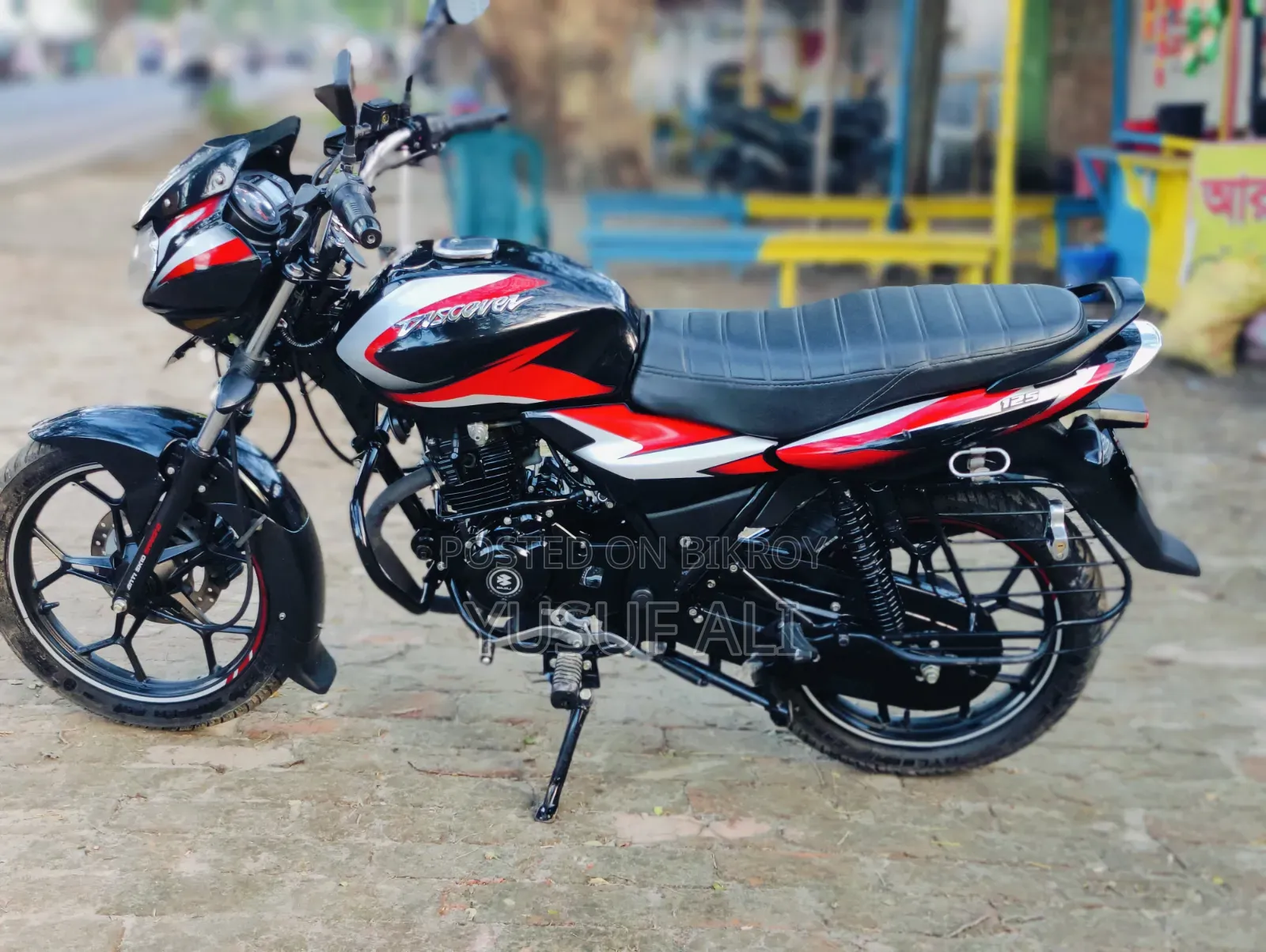 Bajaj Discover 125 2025 Black