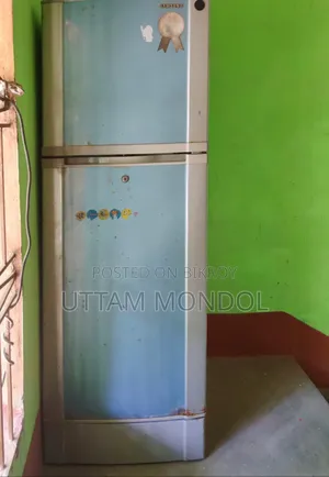 Samsung Refrigerator (180L)