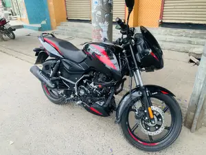 New Bajaj Pulsar 150 2025 Black
