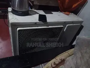 ২ টন ক্যারিয়ার এসি অরিজিনাল