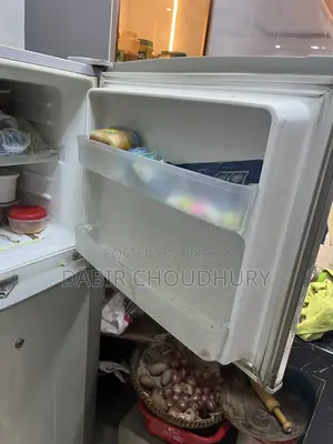 শার্প রেফ্রিজারেটর